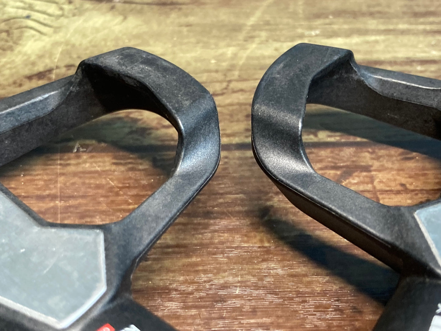 IX703 ルック LOOK KEO 2 MAX CARBON ビンディングペダル