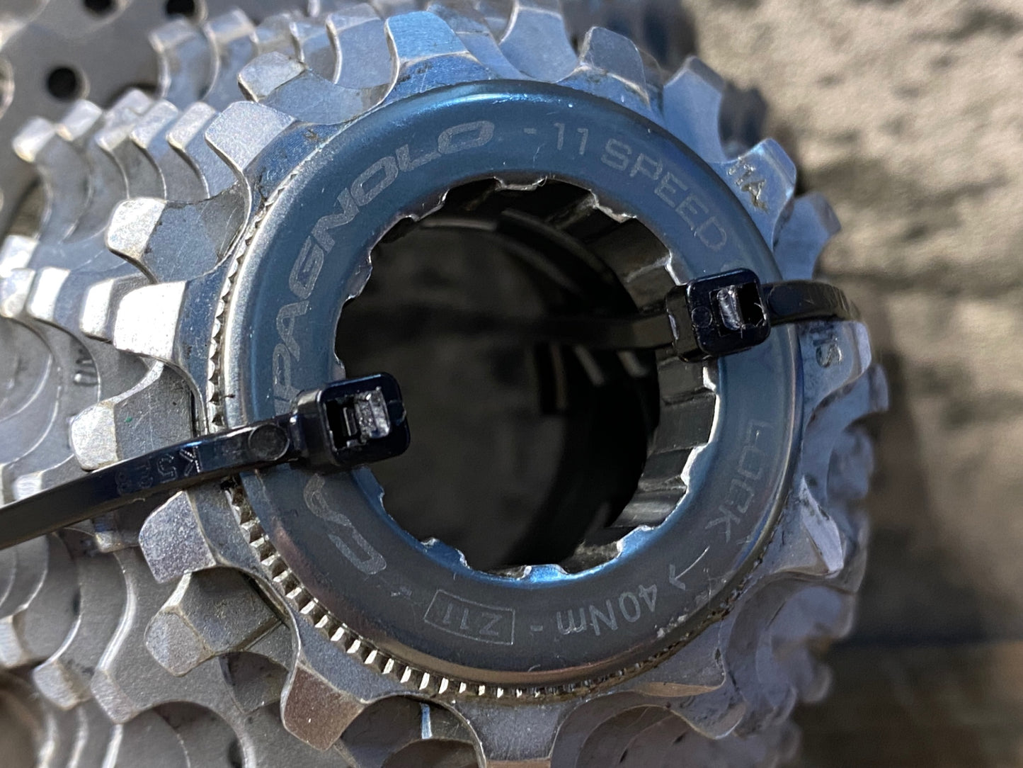 IP562 カンパニョーロ CAMPAGNOLO レコード RECORD スプロケット 11S 11-23T
