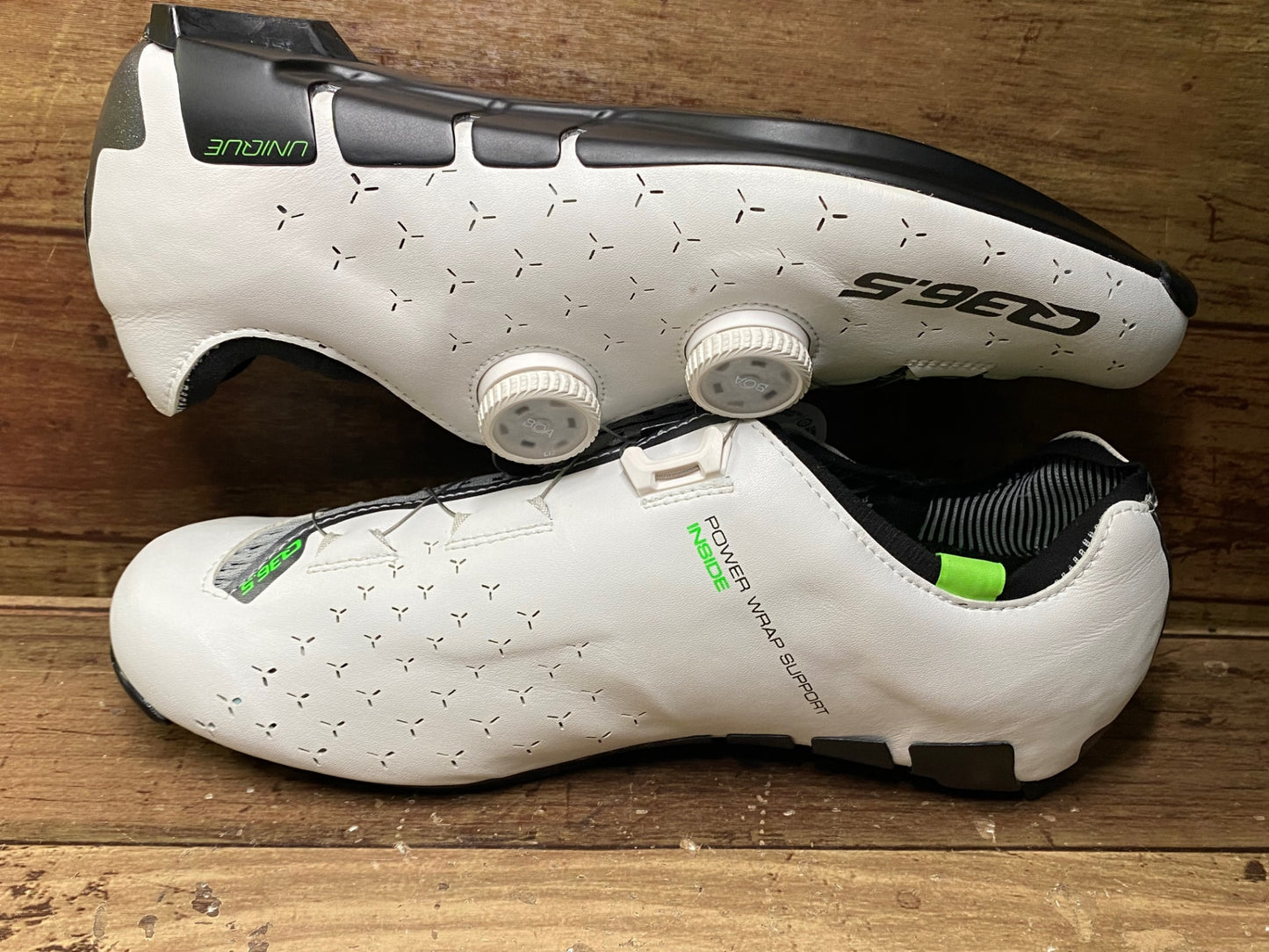 IL567 Q36.5 Unique Road Shoes ビンディングシューズ 白 EU39 1/2 SPD-SL