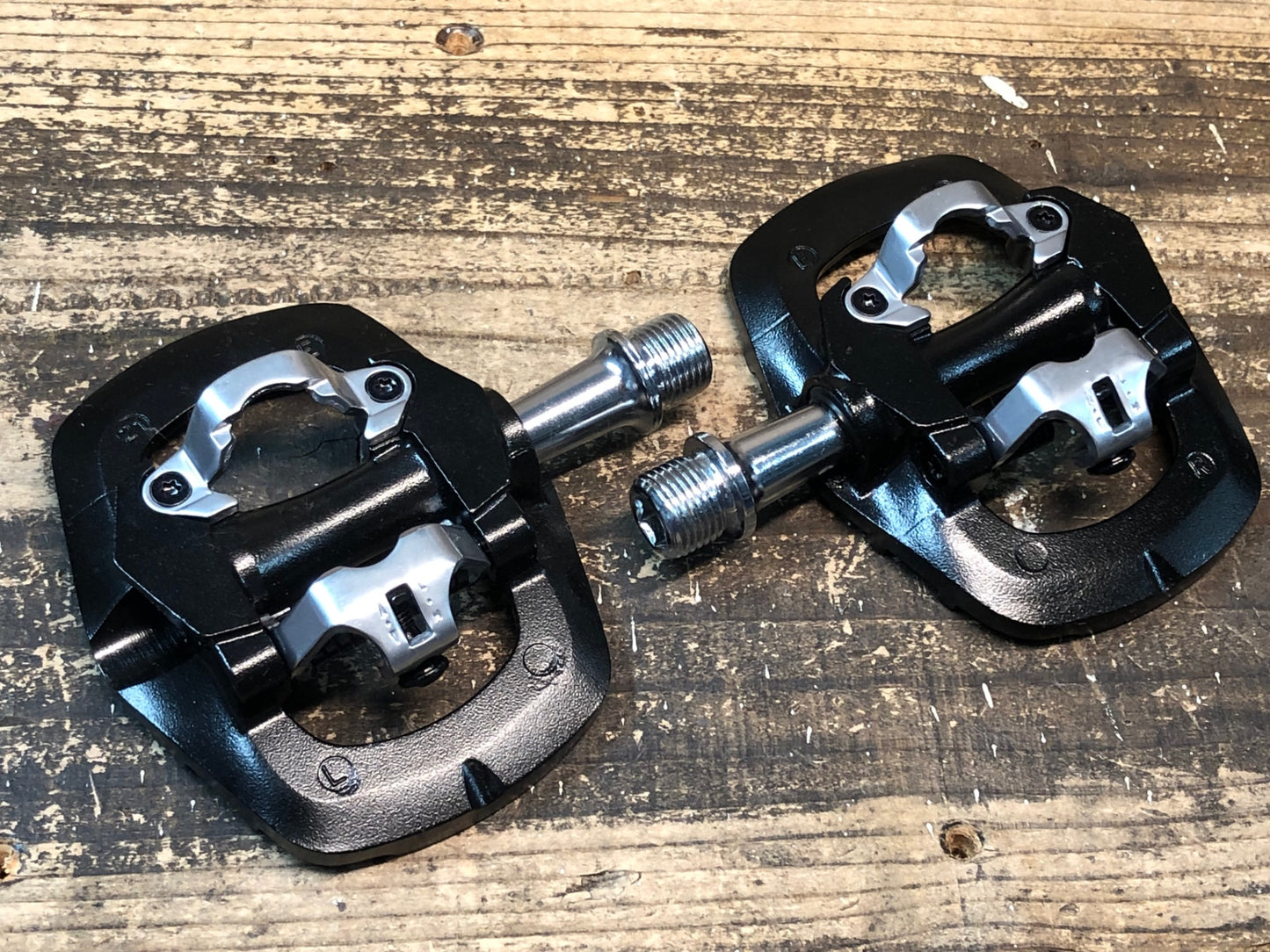 IW029 ジャイアント GIANT FLIPSIDE COMMUTER PEDAL ビンディングペダル SPD 片面フラット