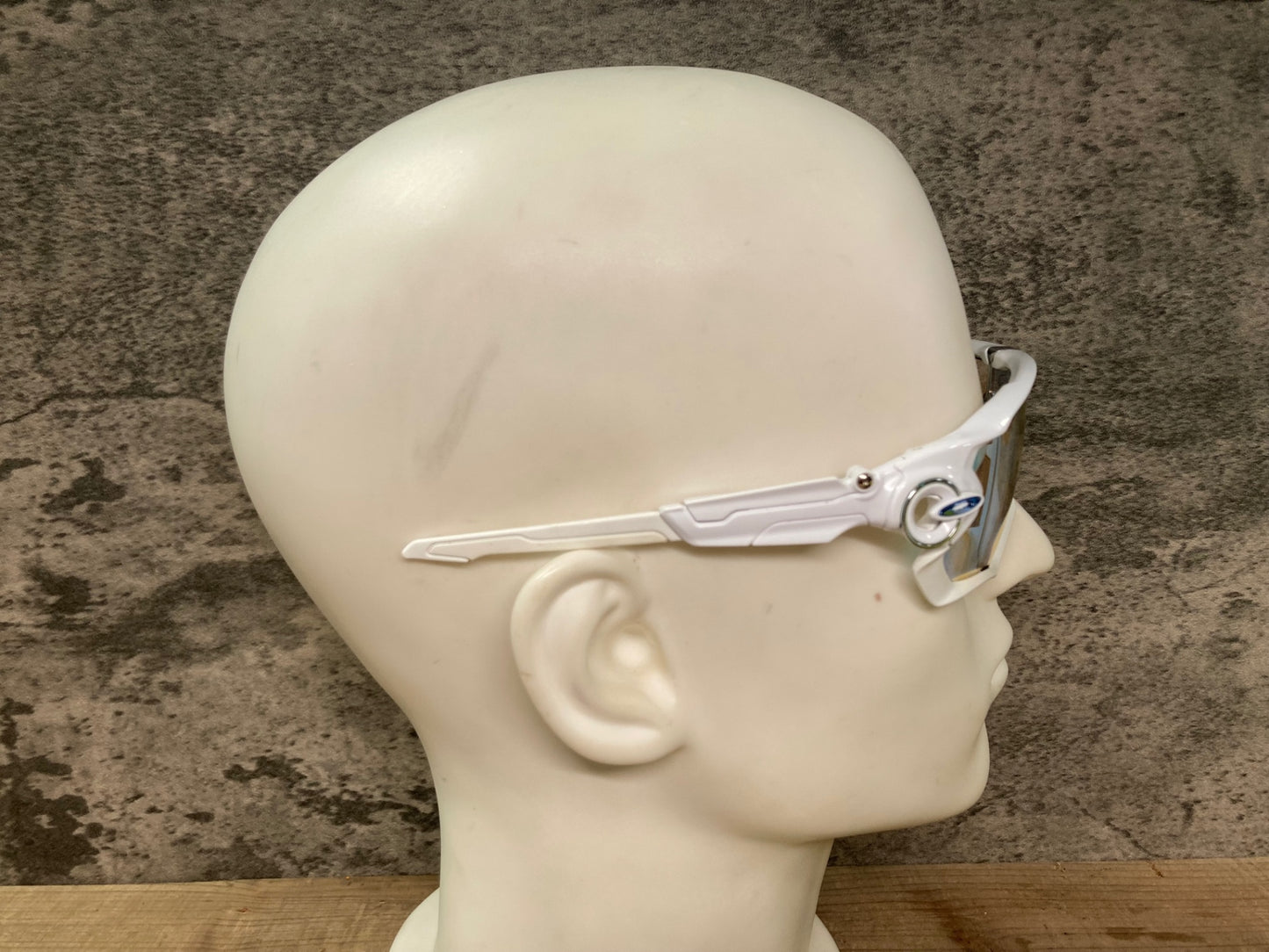 IV542 オークリー OAKLEY ジョウブレイカー JAWBREAKER サングラス アイウェア 白 ※汚れ