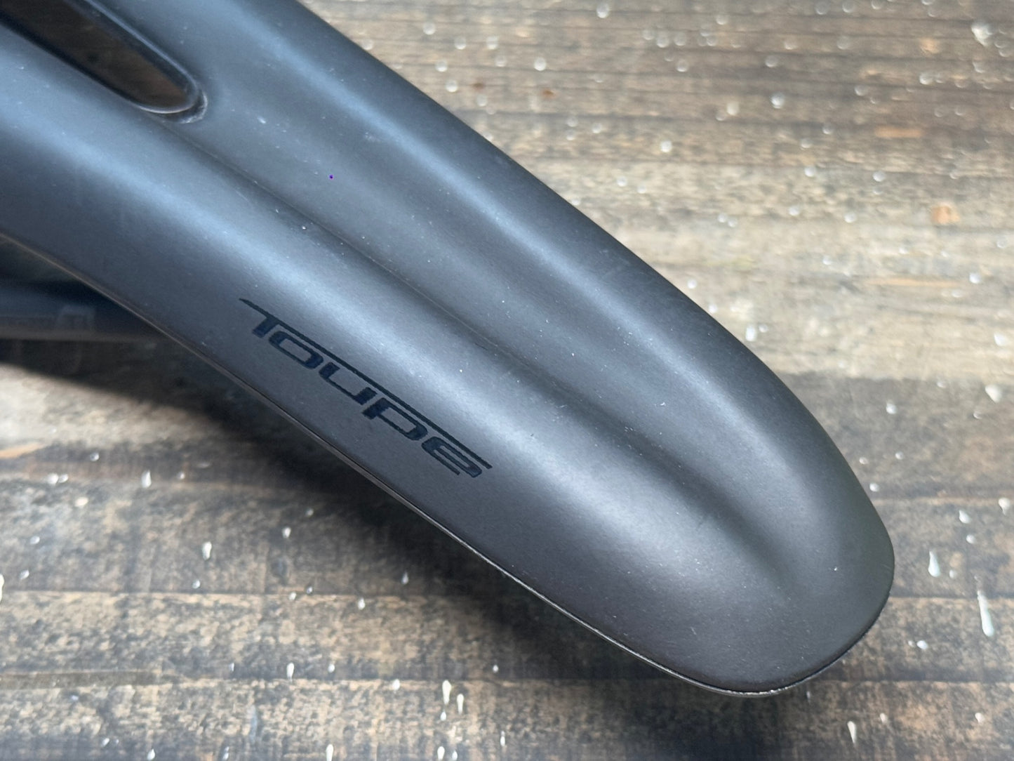 IP415 スペシャライズド SPECIALIZED Toupe サドル 黒 155mm Hollow Ti
