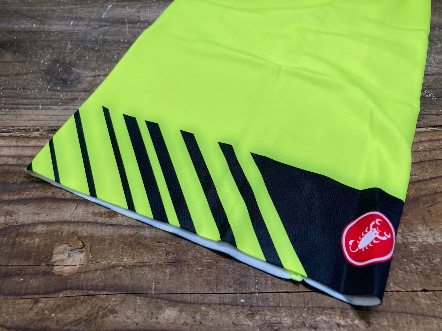 IR530 カステリ CASTELLI ネックウォーマー 裏起毛 黄