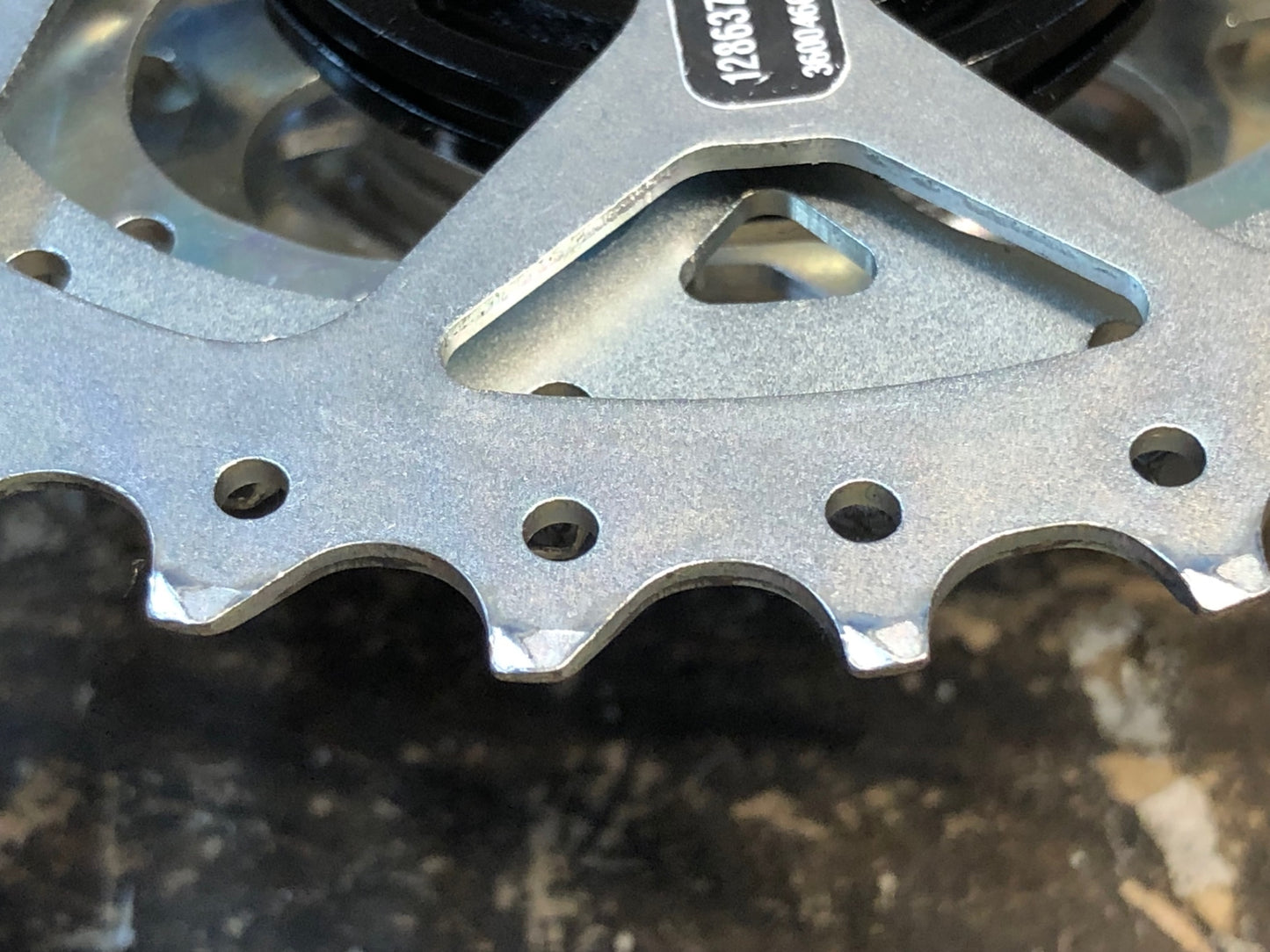 IZ082 カンパニョーロ CAMPAGNOLO コーラス CHORUS CS1S-CE22 スプロケット 12-32T 11S