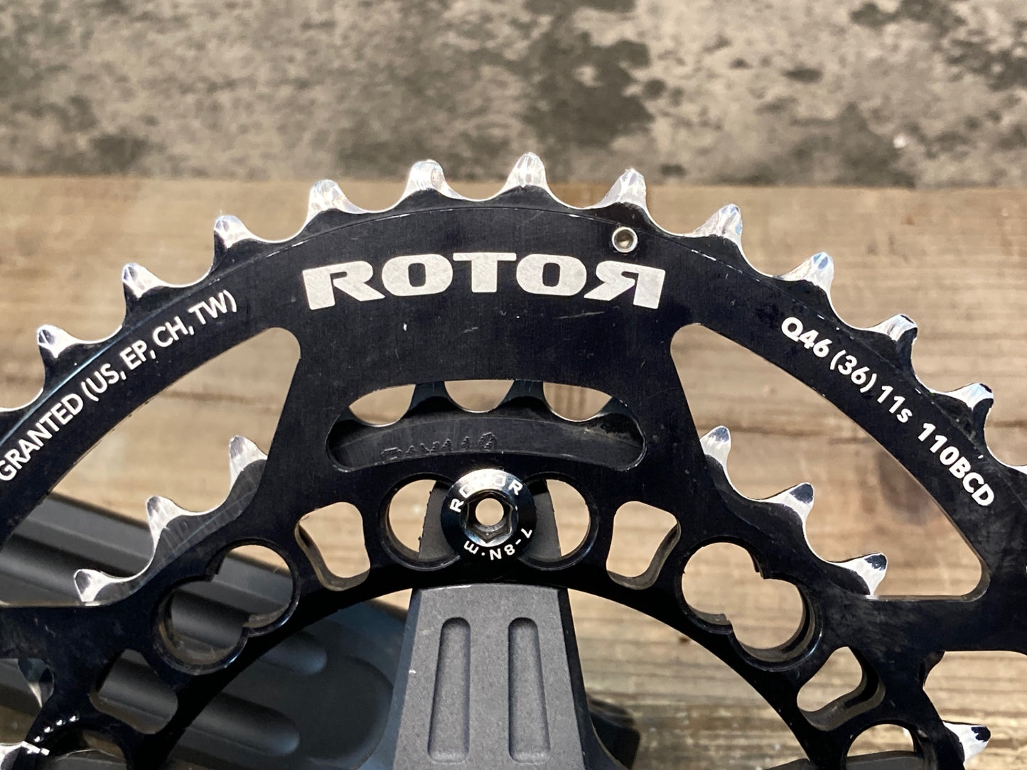 IP867 ローター ROTOR 3D24 Q-RINGS クランクセット 170mm 楕円 46-34T Φ24