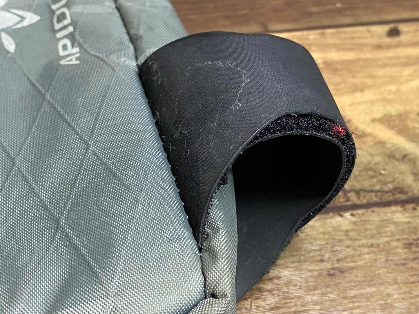 JA610 アピデュラ APIDURA トップチューブバッグ グレー