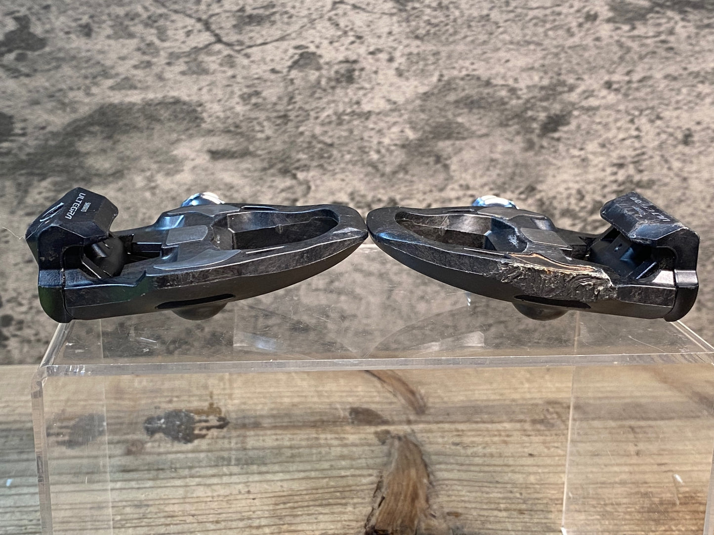 IW137 シマノ SHIMANO アルテグラ ULTEGRA PD-R8000 ビンディングペダル ※プレート欠品