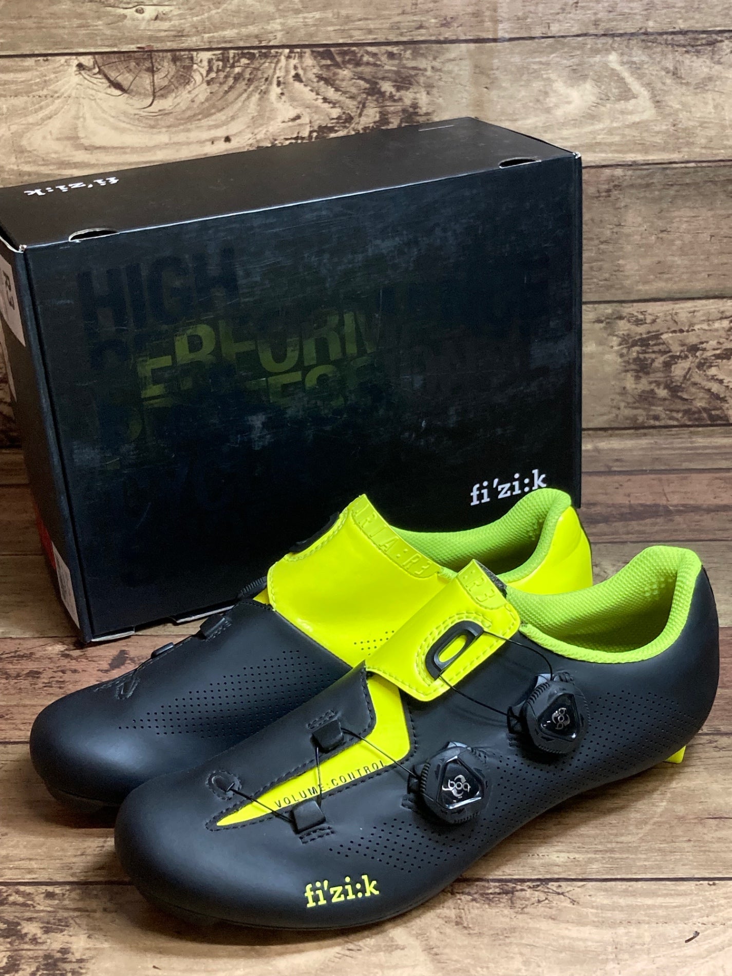 HS322 フィジーク fizik ARIA R3 ビンディングシューズ EU41.5 黒 黄緑