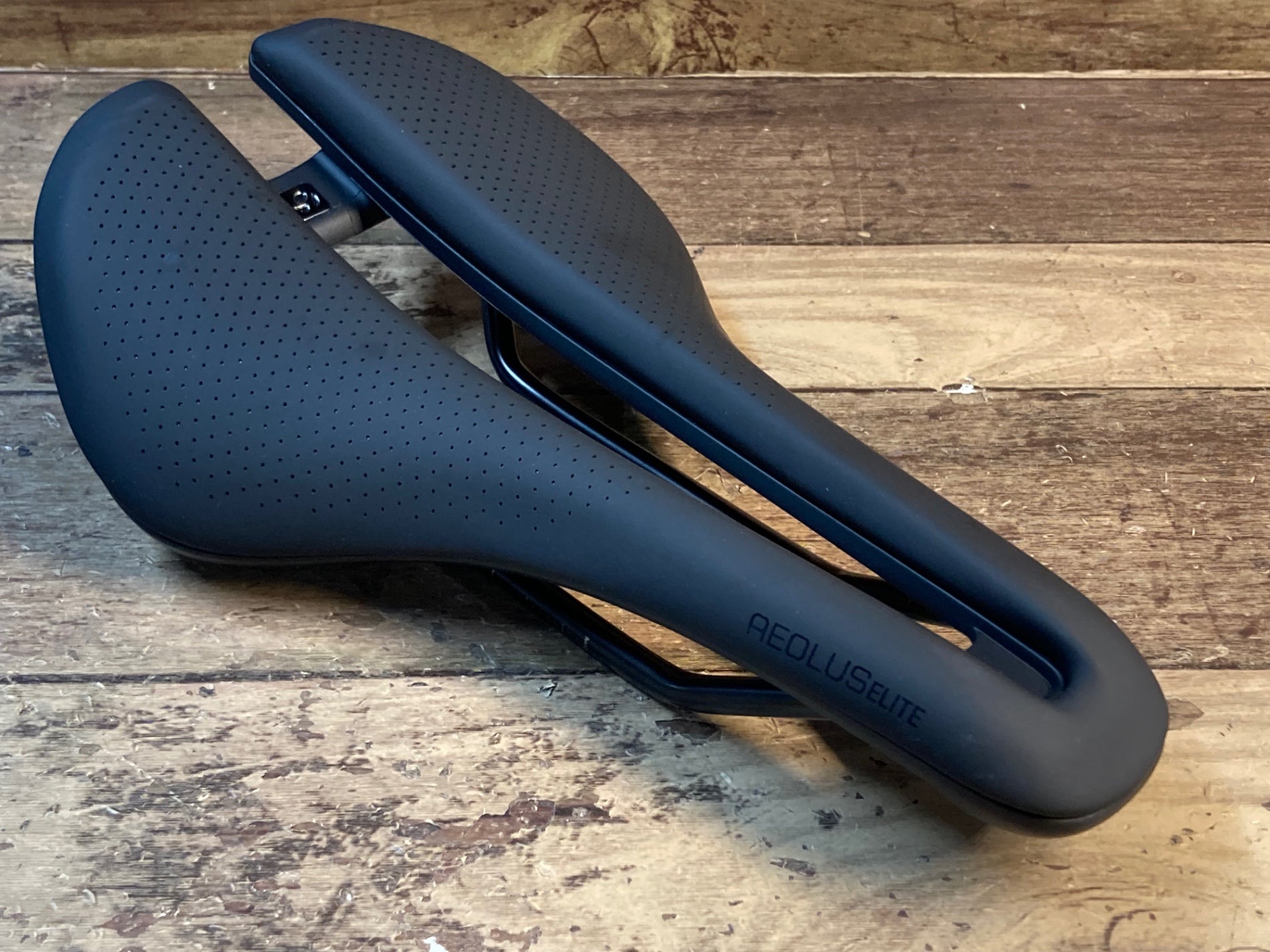 ID154 ボントレガー BONTRAGER アイオロスエリート AEOLUS ELITE 
