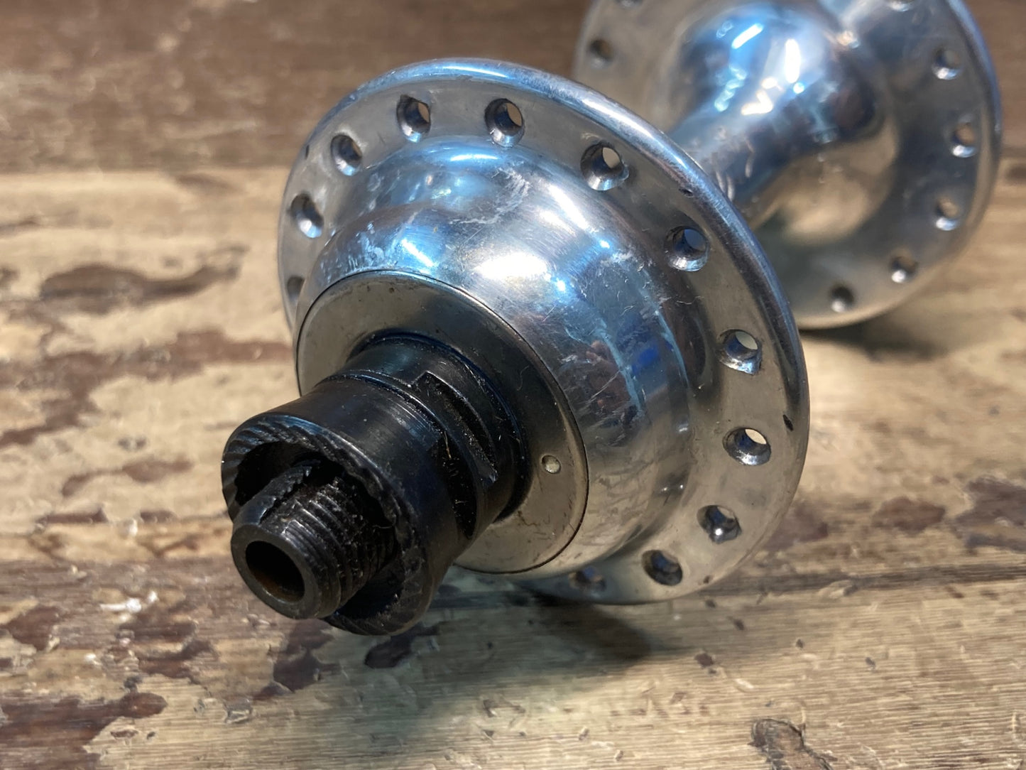 IL963 カンパニョーロ Campagnolo レコード RECORD ハブセット 32H OLD100×126mm BSCネジ クイック非純正