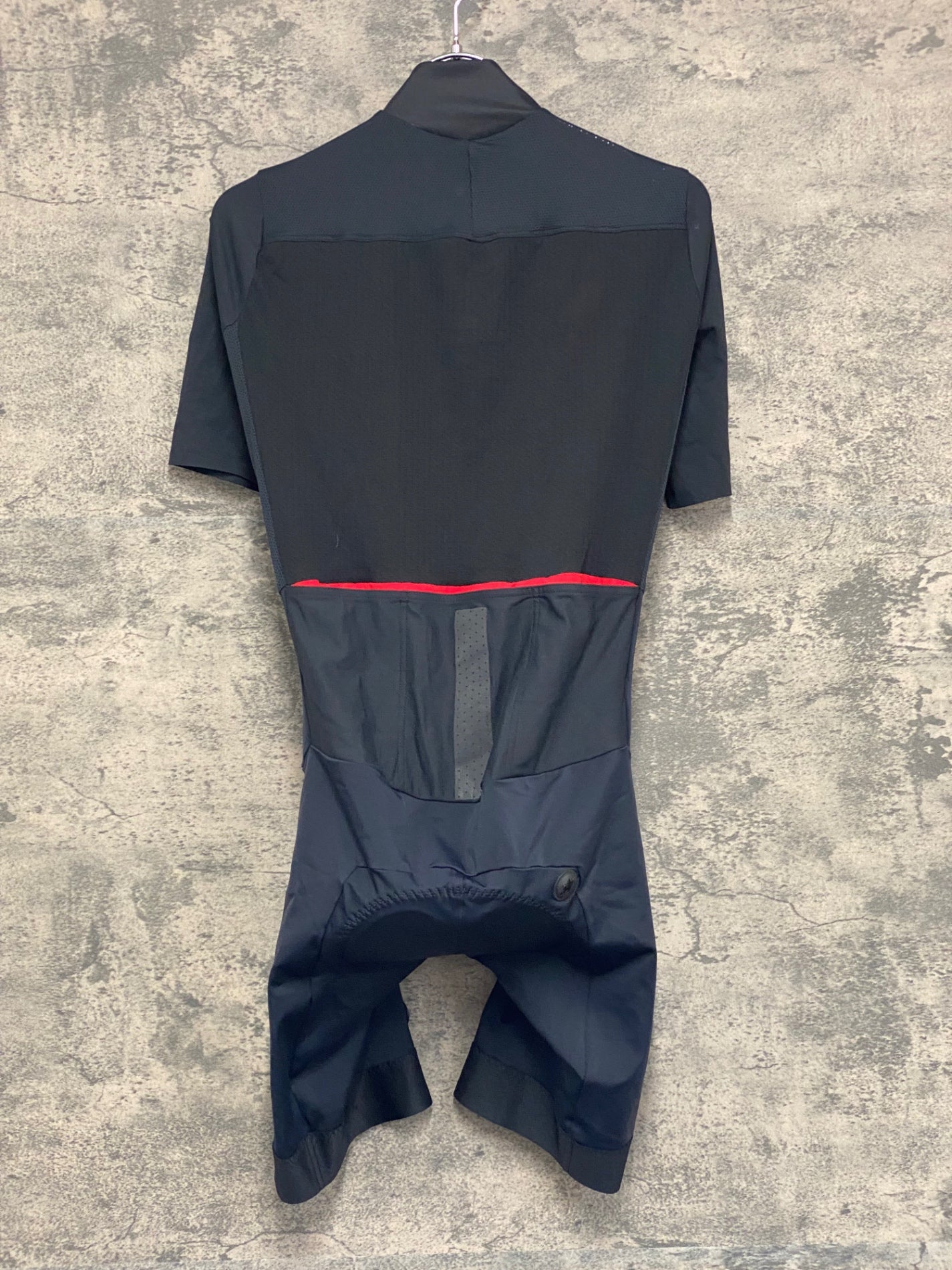 IZ187 アソス assos EQUIPE RS PROF BLALCK 半袖 ワンピース スキンスーツ 黒 S