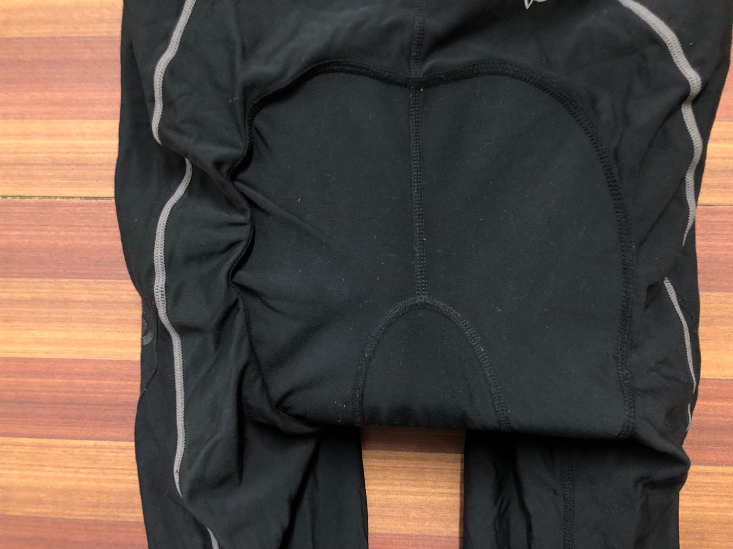 IL481 パールイズミ PEARLiZUMi 裏起毛 インナーパンツ 黒 L パット付き