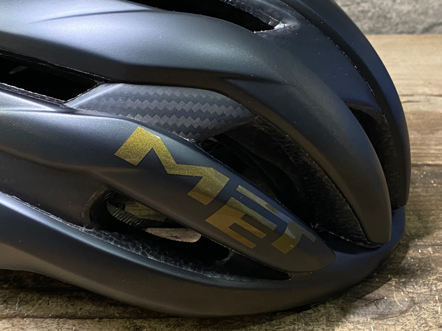 IU966 メット MET トレンタ TRENTA 3K CARBON MIPS TADEJ POGACAR ヘルメット M 56-58cm 2024/9製造