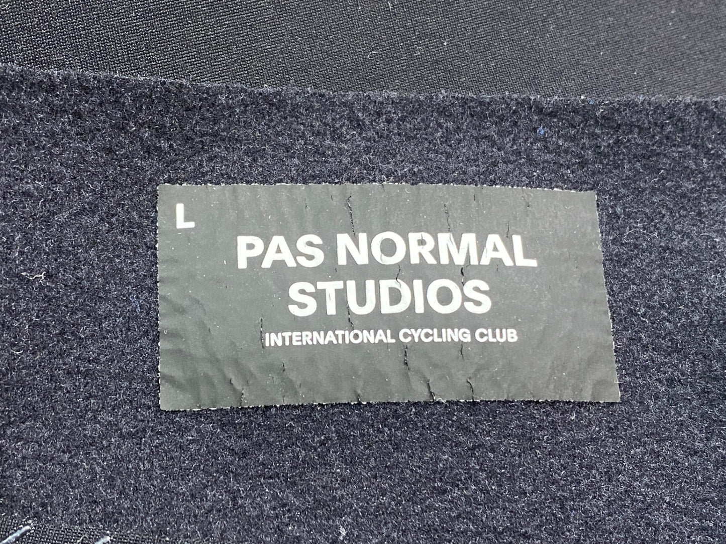 JA894 パスノーマルスタジオ PAS NORMAL STUDIOS レッグウォーマー 黒 L