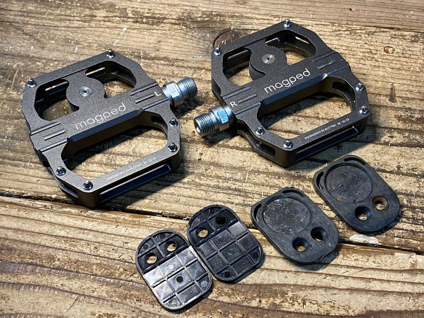 IX905 マグペド MAGPED ビンディングペダル 黒