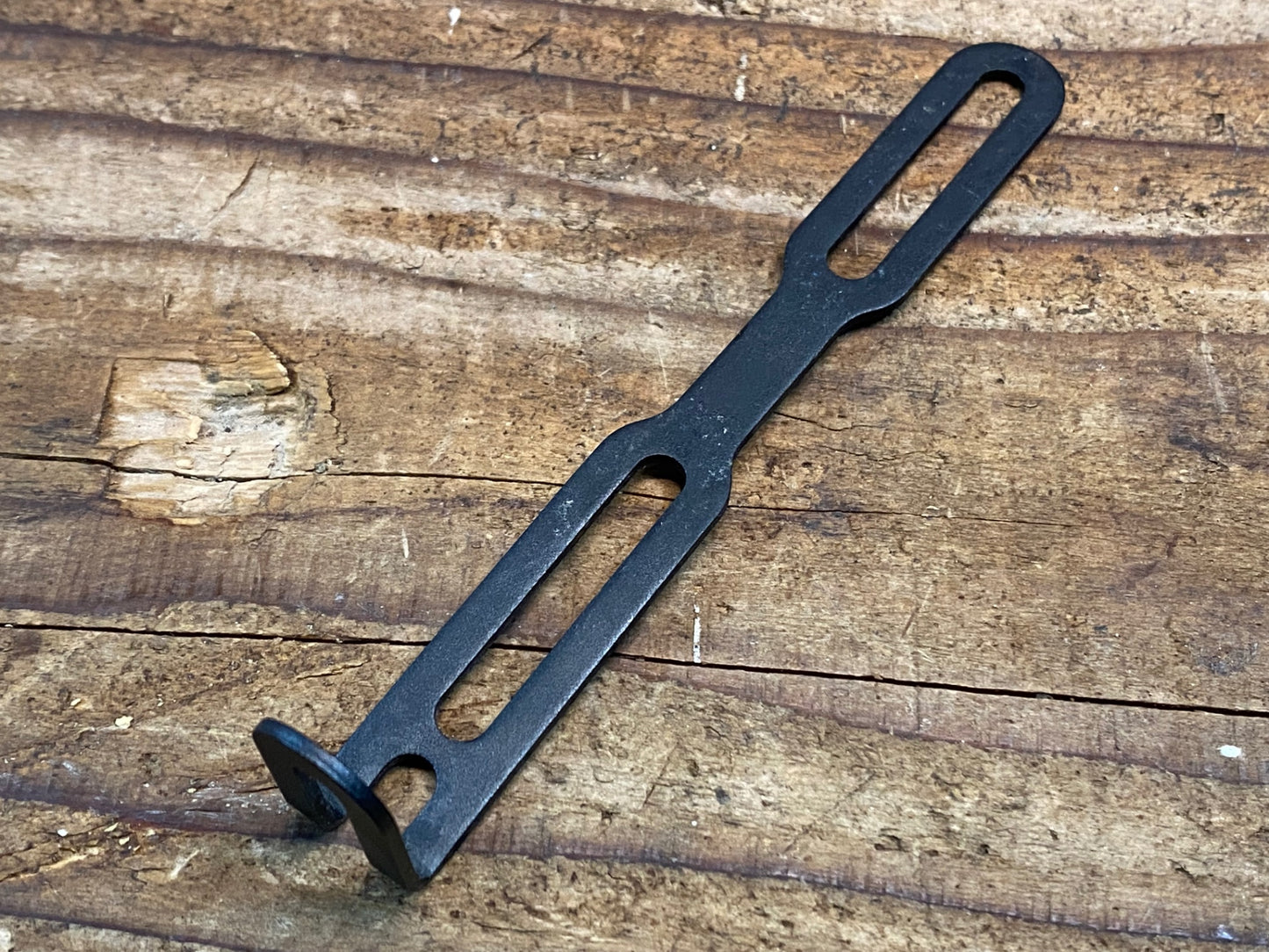 IP197 トライゴン TRIGON カーボン ボトルケージ 黒 2個セット