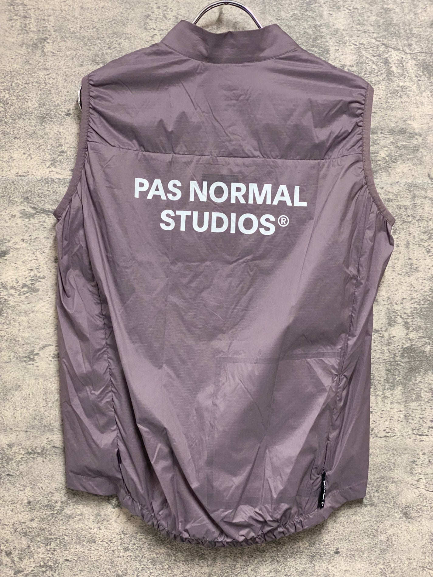 JD964 パスノーマルスタジオ PAS NORMAL STUDIOS Essential ジレ サイクルベスト 薄紫 M 裏起毛