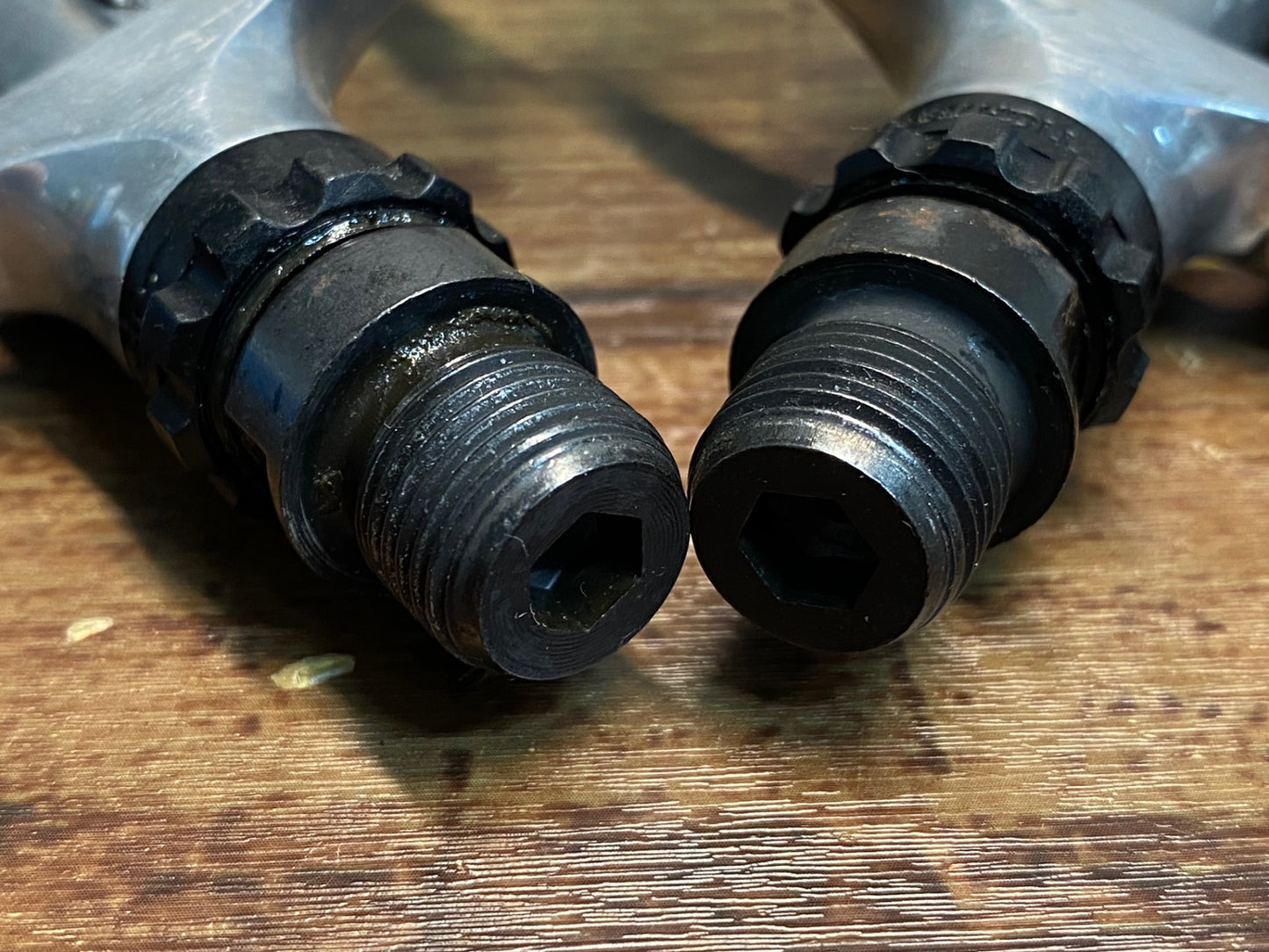 IO107 シマノ SHIMANO PD-A520 ビンディングペダル SPD シルバー