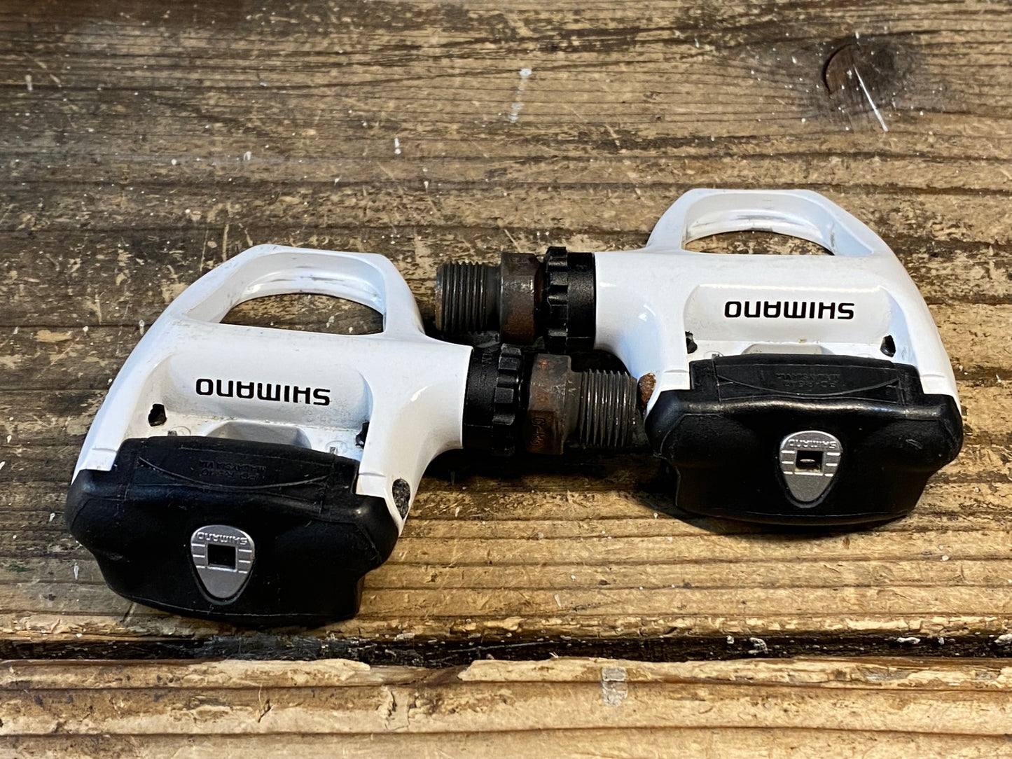 JC737 シマノ SHIMANO LIGHT ACTION PD-R540 ビンディングペダル SPD-SL