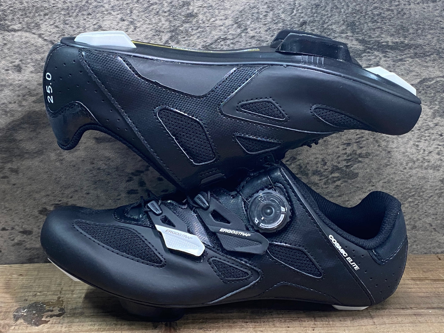 JC697 未使用品 マヴィック MAVIC COSMIC ELITE ビンディングシューズ 黒 EU40 SPDアタッチメント ペン字あり