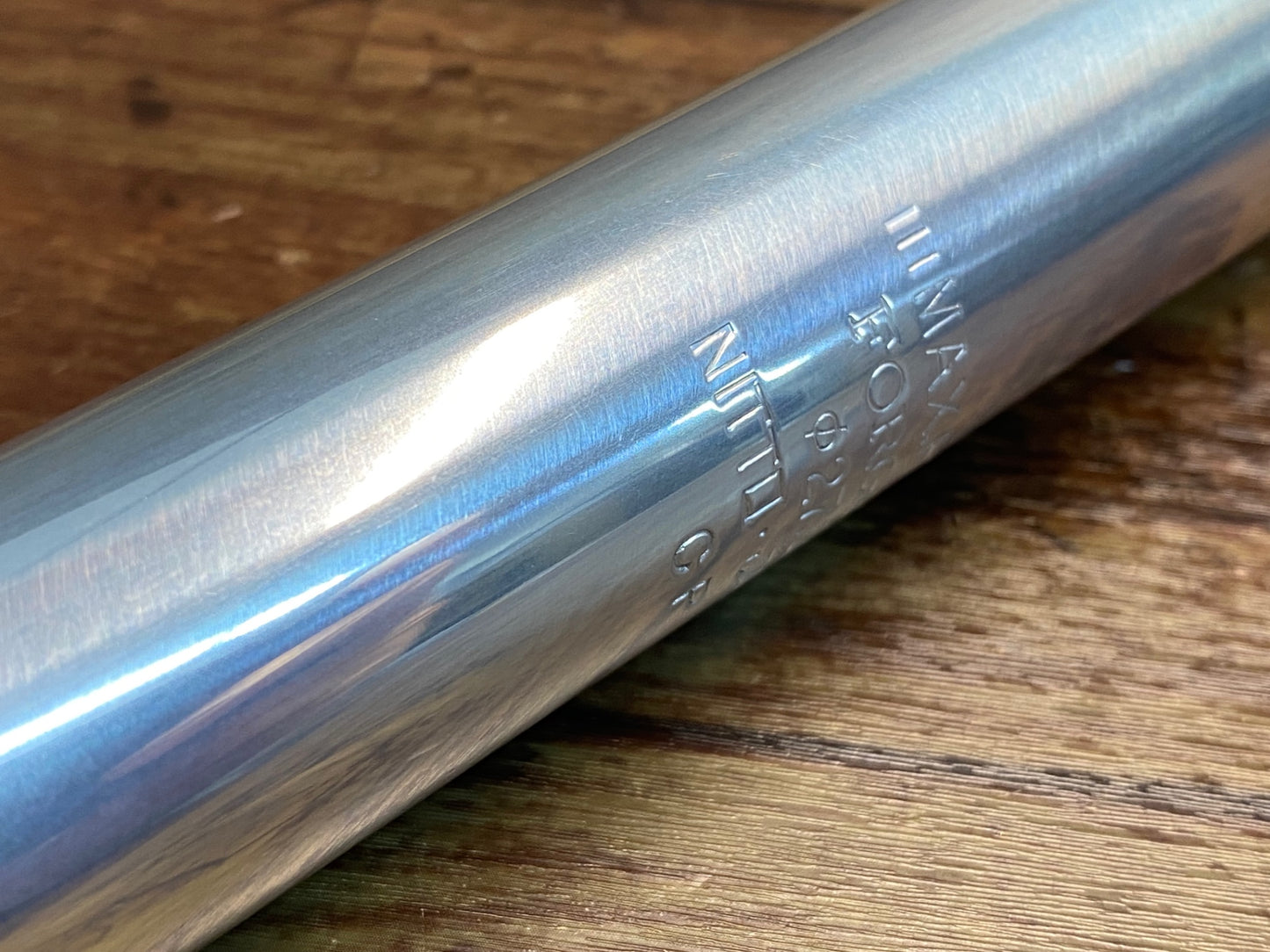 JA530 日東 NITTO S83 シートポスト Φ27.2 300mm 未使用