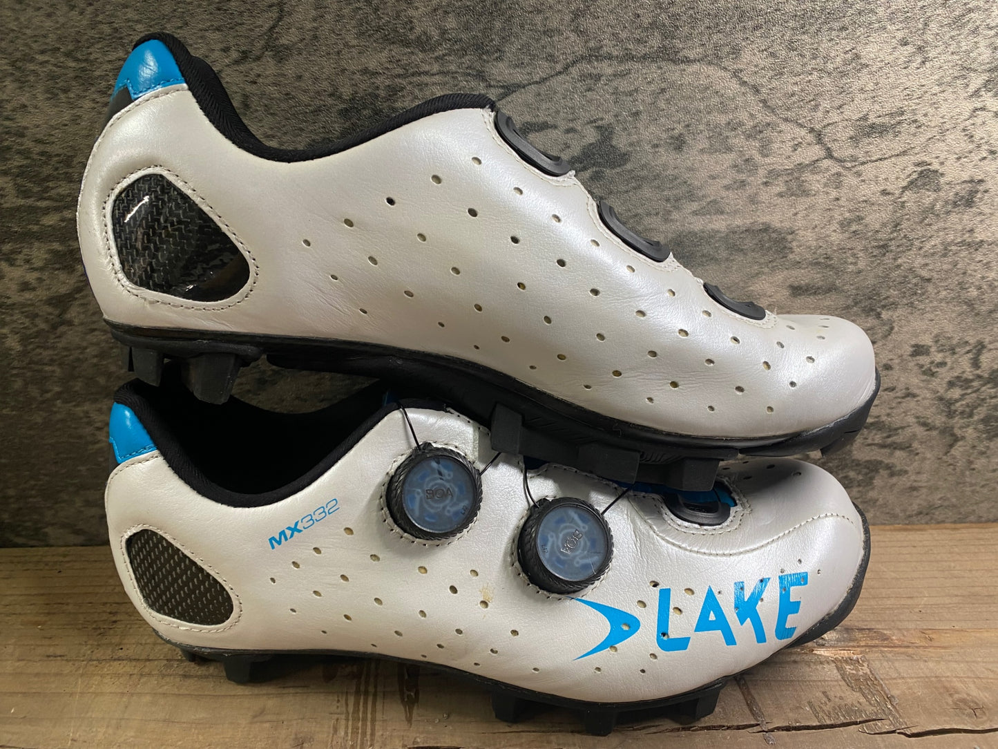IO453 レイク LAKE MX332 ビンディングシューズ SPD-SL EU40 白