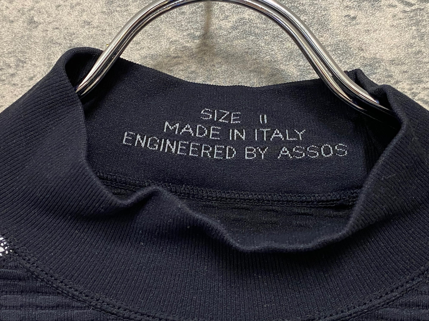 JB297 アソス assos SKINFOIL 4.4 長袖 ベースレイヤー 黒 白 SIZE Ⅱ WINTER