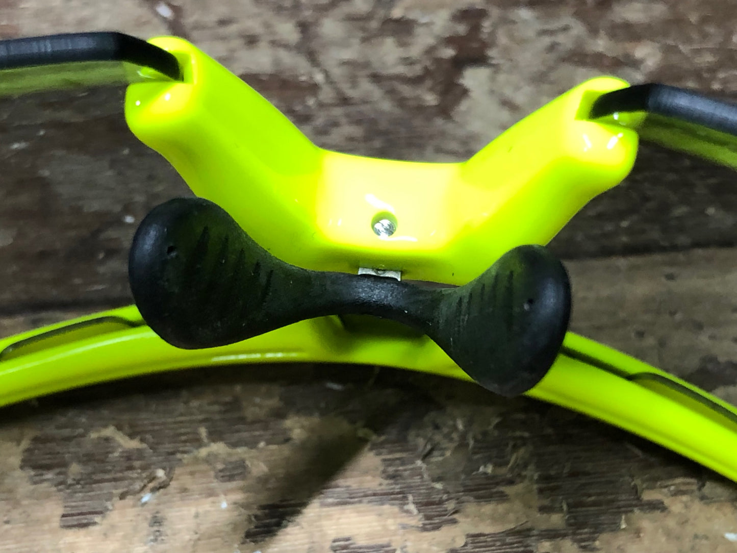 IK659 ブリコ BRIKO CYCLOPE アイウェア サングラス 黄緑