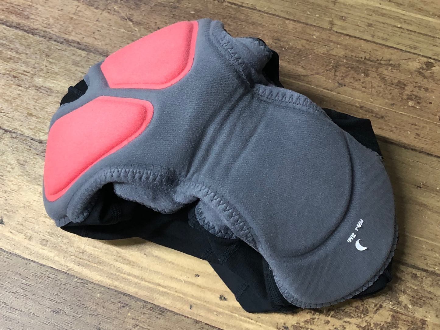 IJ804 パールイズミ PEARL iZUMi レーサーパンツ 黒 M 3D NEO COLDBLACK