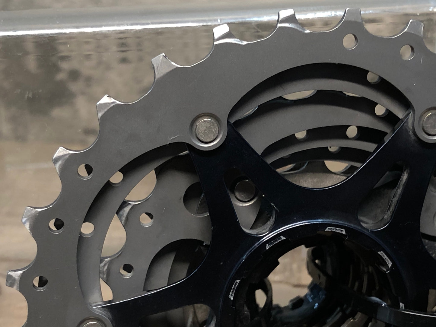 IN631 シマノ SHIMANO デュラエース DURA-ACE CS-R9100 スプロケット 11-30T 11S ロックリング劣化あり