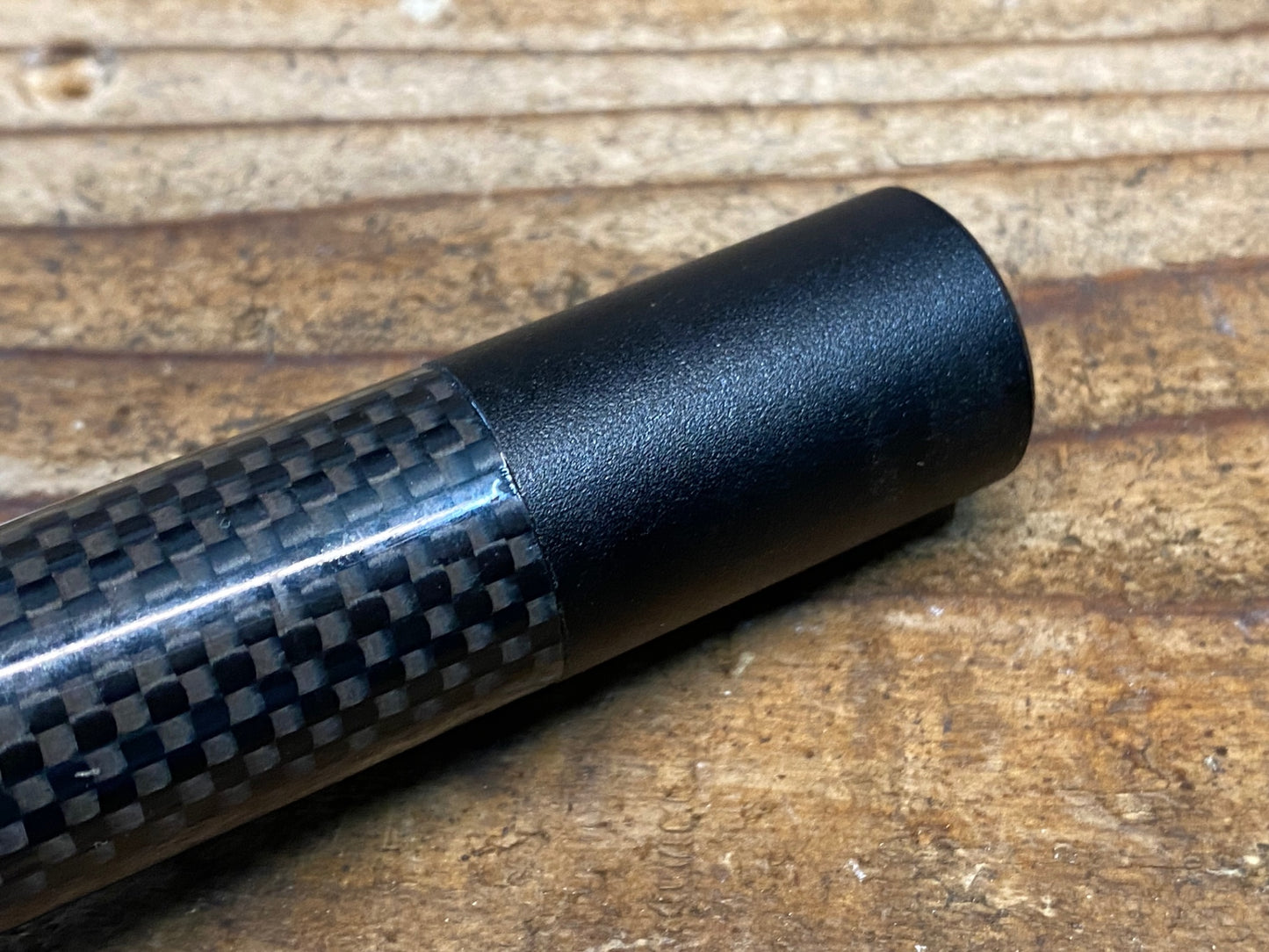 IP185 トライゴン TRIGON カーボン DHバー 実測190mm Φ22.2