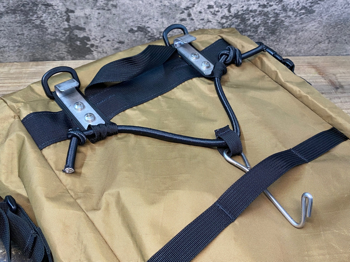 IZ986 スウィフトインダストリーズ SWIFT INDUSTRIES jr. ranger pannier lite パニアバッグ コヨーテカラー