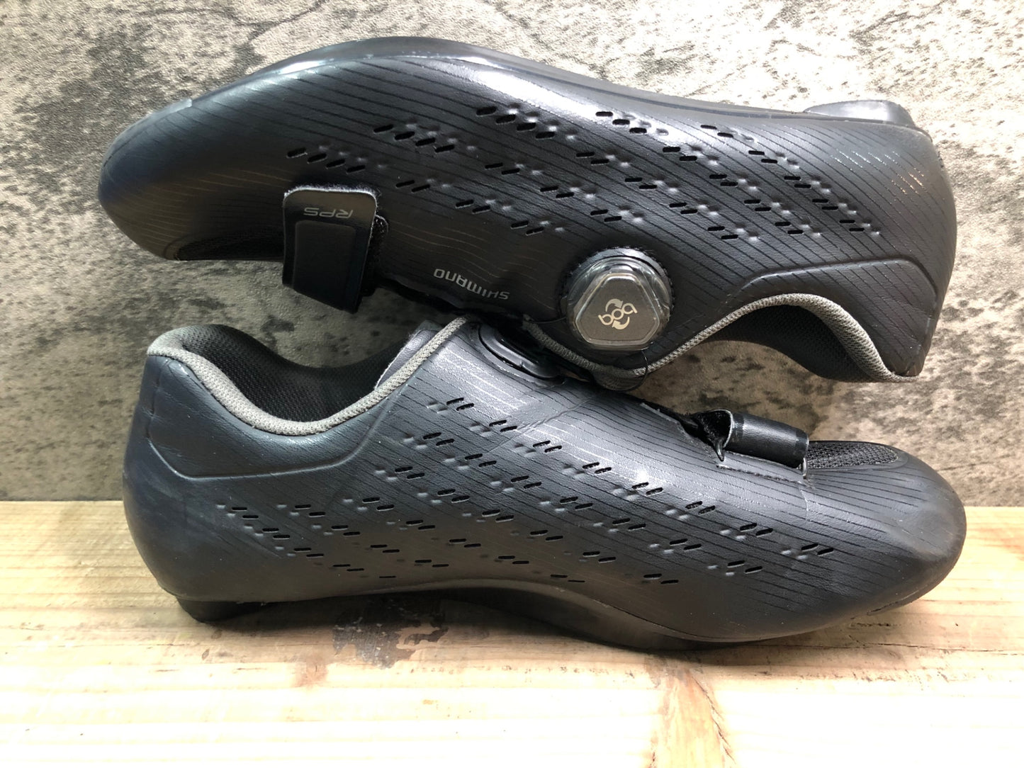 IO904 シマノ SHIMANO RP5 SH-RP501 ビンディングシューズ 黒 EU41 SPD-SL
