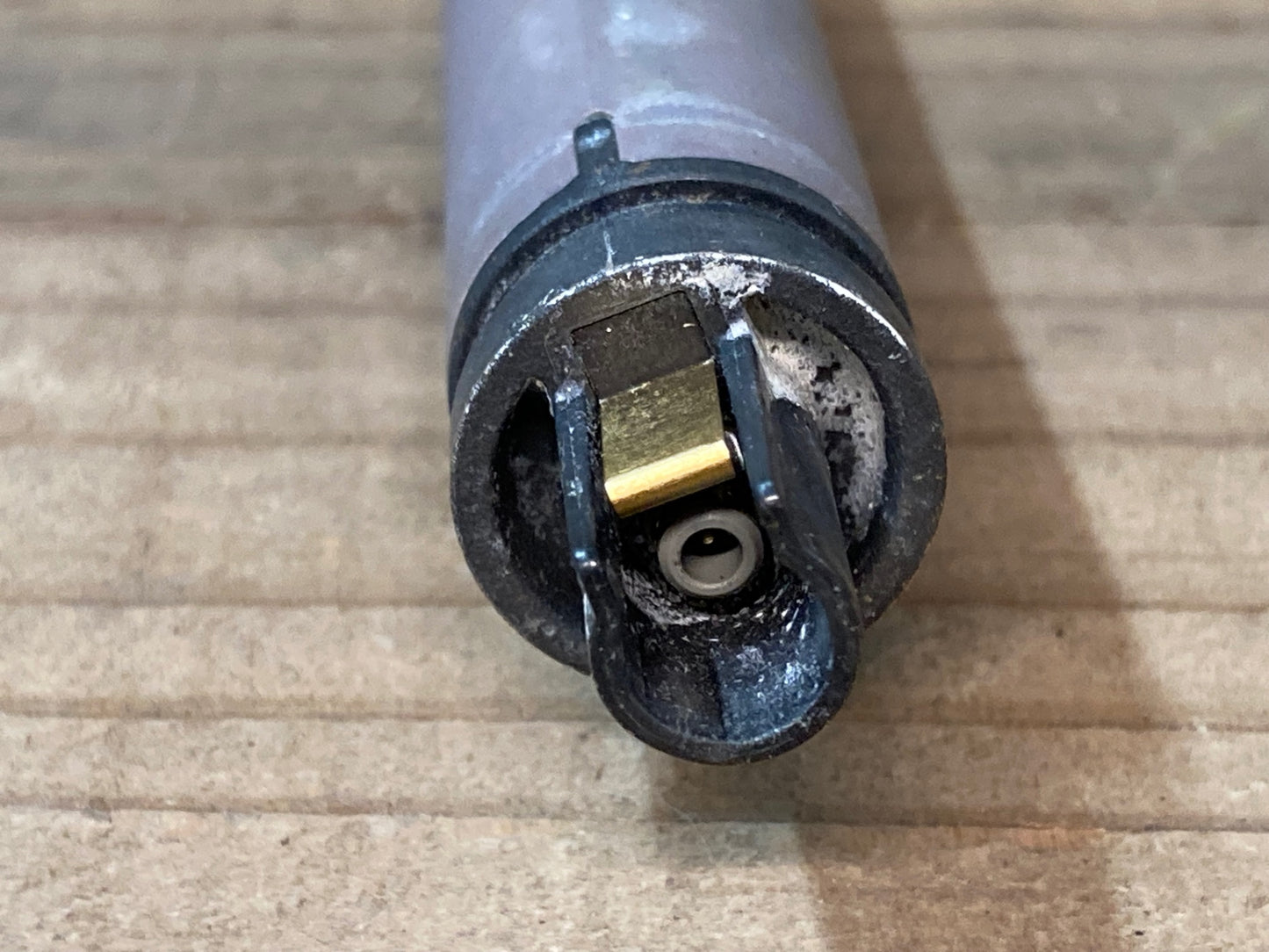IO062 シマノ SHIMANO BT-DN110-A ビルトインバッテリー Di2 電動 動作確認済