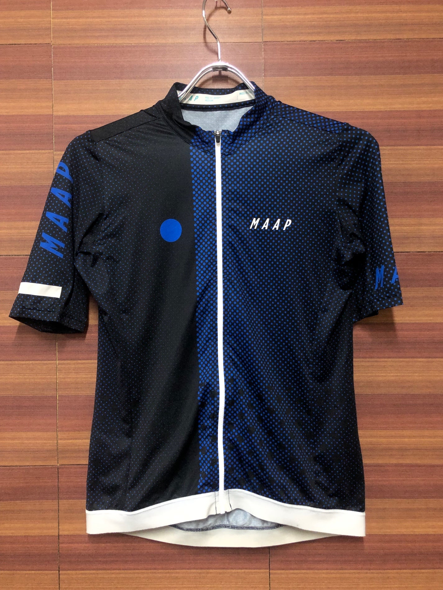 IF040 マープ MAAP PRO FIT JERSEY 半袖 サイクルジャージ 黒 青 M – BICI AMORE EQ STORE