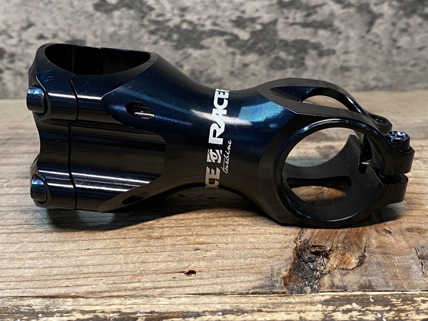 IU555 レースフェイス RACEFACE タービン TURBINE アルミ ステム 70mm 6° Φ31.8 OS