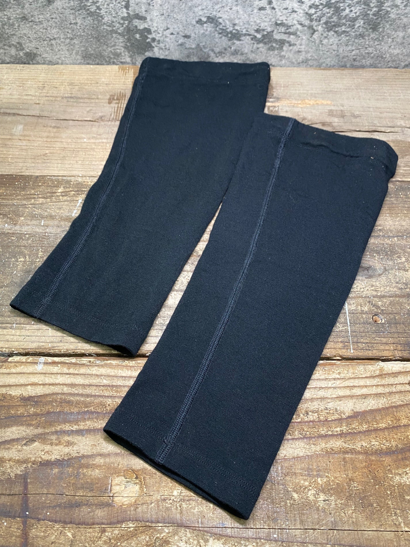 IS728 ラファ Rapha ニーウォーマー 黒 S
