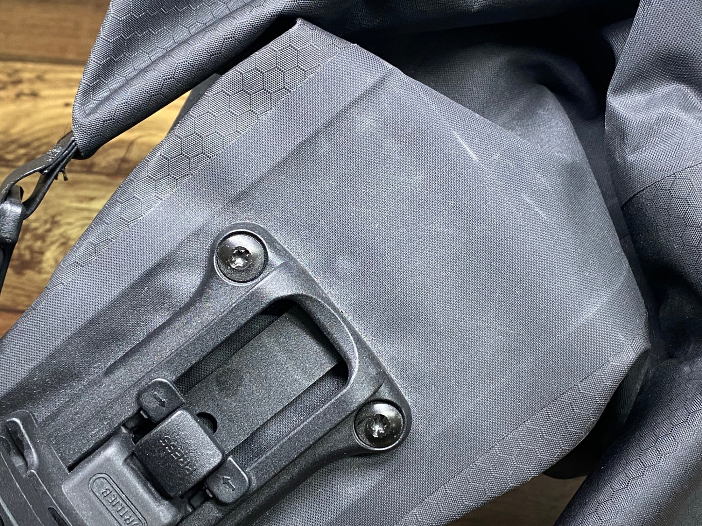 IV478 オルトリーブ ORTLIEB サドルバッグ