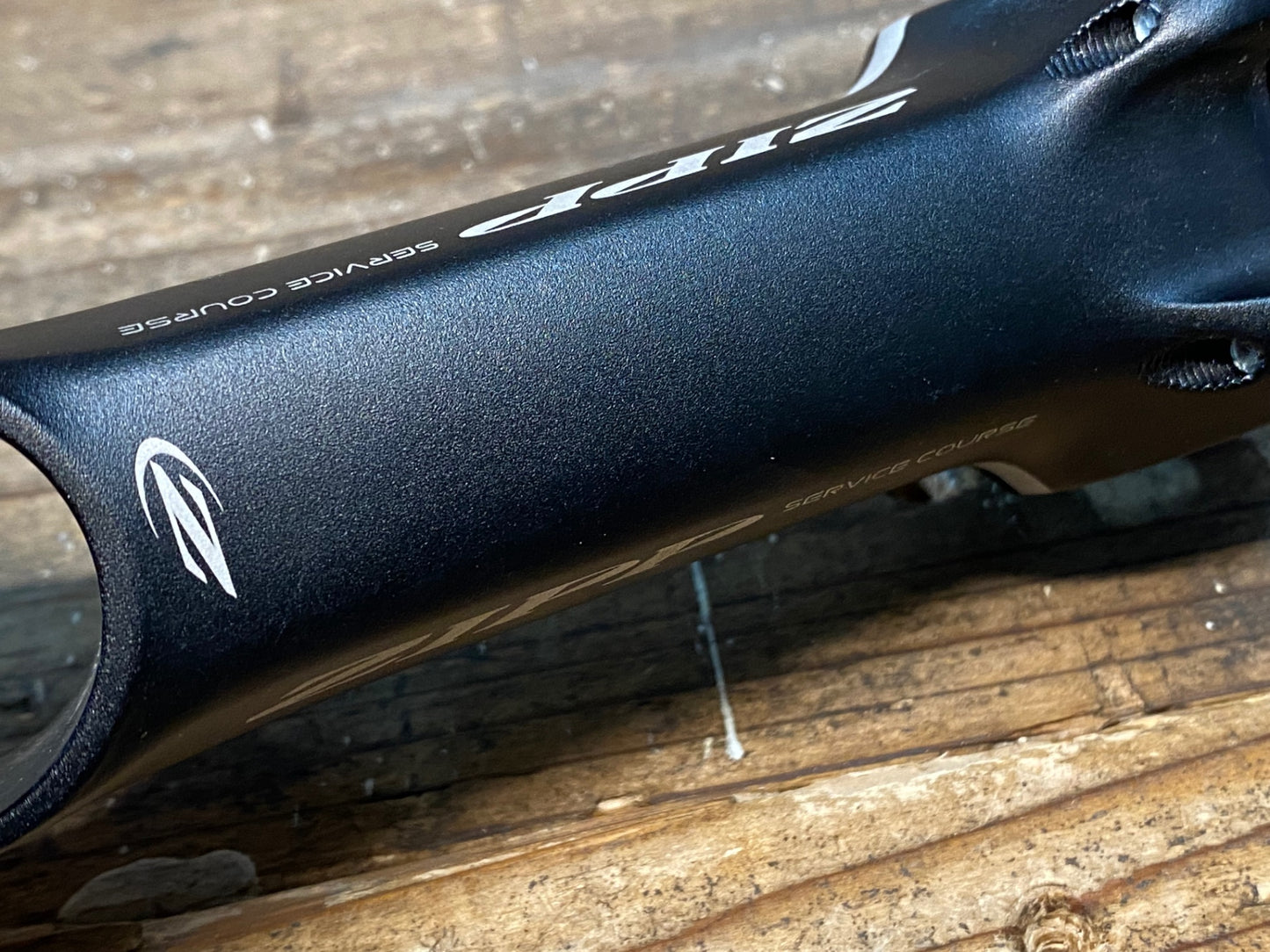 IP191 ジップ ZIPP SERVICE COURSE アルミ ステム 黒 110mm Φ31.8 OS ±6°