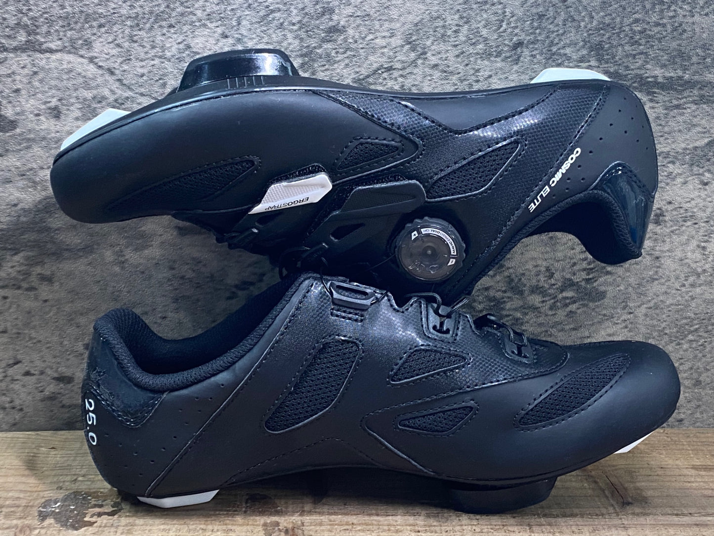 JC696 未使用品 マヴィック MAVIC COSMIC ELITE ビンディングシューズ 黒 EU40 SPDアタッチメント ペン字あり