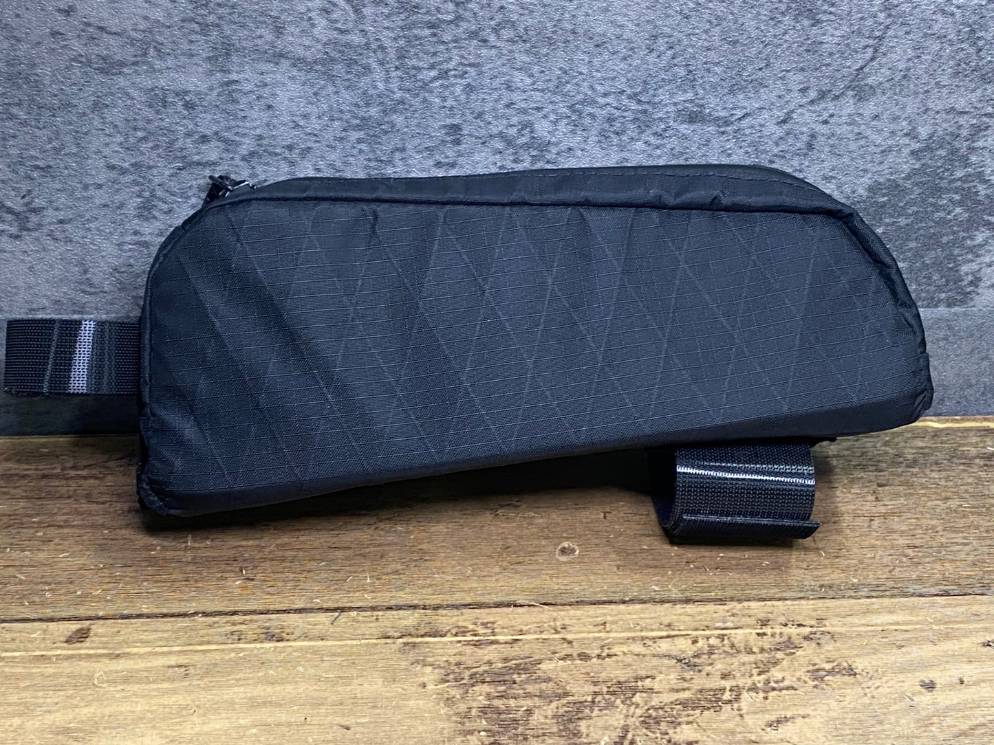 IV333 ボントレガー BONTRAGER ADVENTURE TOPTUBE BAG トップチューブバッグ 黒