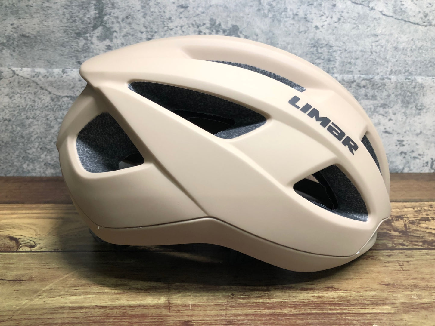 IS957 リマール LIMAR AIR STRATOS ヘルメット ベージュ L 57-61cm 2024/05製造