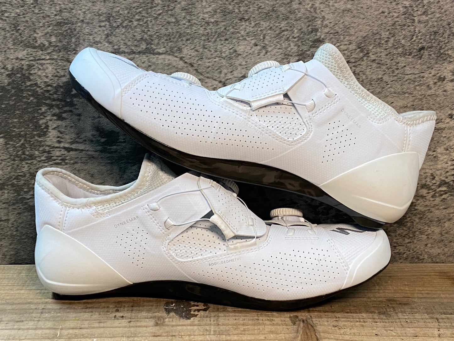 IY428 スペシャライズド SPECIALIZED エスワークス S-WORKS ARES ビンディングシューズ 白 EU 43.5