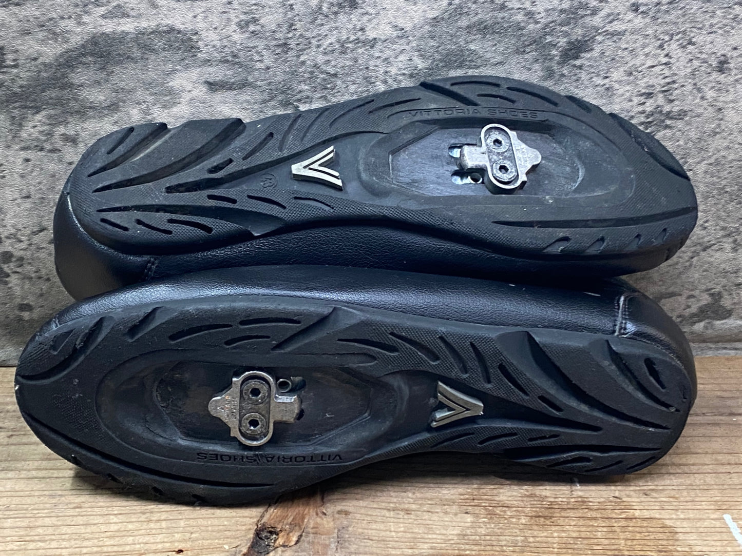 IR952 ヴィットリア vittoria 1976 classic shoes ビンディングシューズ 黒 EU43 SPD
