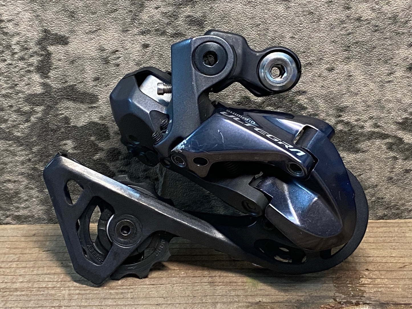 IO364 シマノ SHIMANO アルテグラ ULTEGRA RD-R8050 SS Di2 11s リアディレイラー ガリ傷有