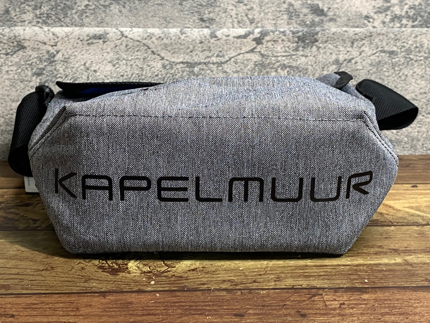 JB439 カペルミュール KAPELMUUR ショルダーバッグ V3 グレー ※タグ付き、タバコ臭あり