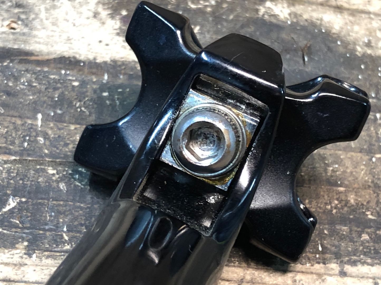 IN963 日東 NITTO S65 アルミ シートポスト Φ27.2 250mm 黒