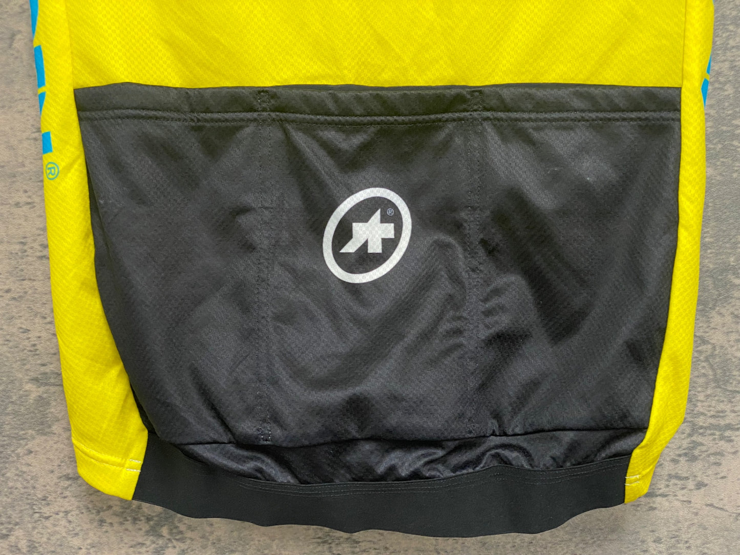 IZ185 アソス assos AMG 半袖サイクルジャージ 黄 S