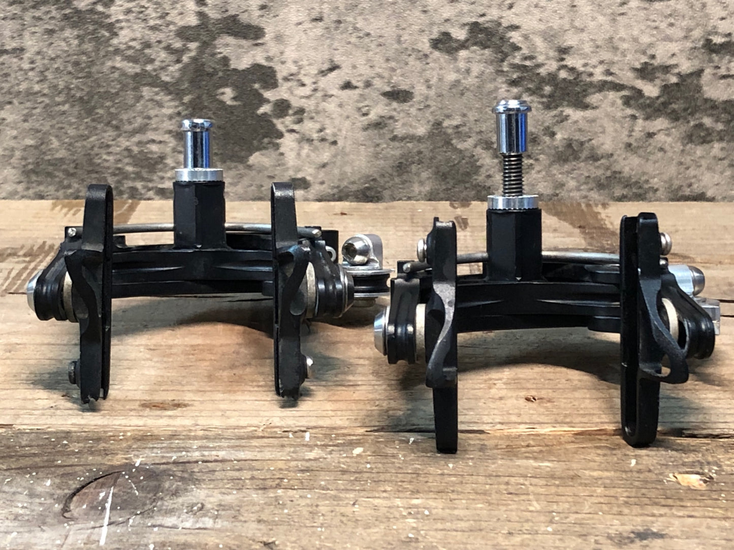 IP234 KCNC CB1 軽量 キャリパーブレーキ 前後セット 黒