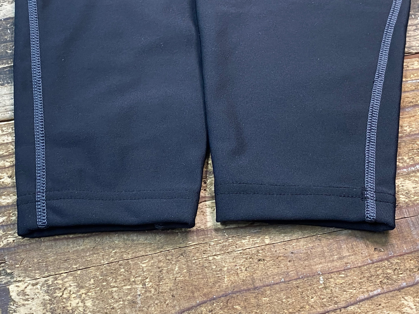 IW130 パールイズミ PEARL iZUMi レッグウォーマー 黒 L 裏起毛
